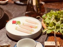 竹笙-大匠工房古船木艺术餐厅·猪肚鸡专门店(长白仙岛店)