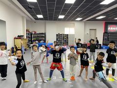 -拳义格斗搏击散打泰拳拳击俱乐部(裕华店)
