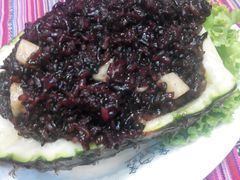 -香巴拉云南餐厅(华莱坞店)