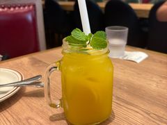 -玛格萝妮比萨屋(四平店)