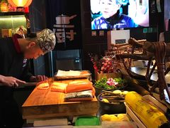 -萤初高端日料王(曲江银泰店)