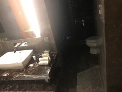 -上海龙之梦万丽酒店