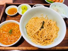 -蟹上黄·蟹黄面·江南糖水(人民广场店)