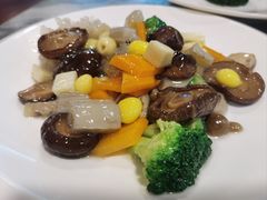 -功德林(南京西路店)