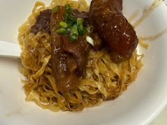 -万利洪记粉面美食