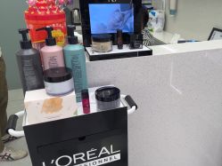 -PE SALON