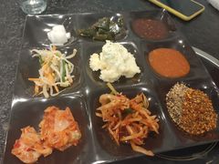 -烤路里·韩国品质自助烤肉(石路天虹4号店)