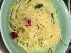 -弄堂里(西溪龙湖天街店)