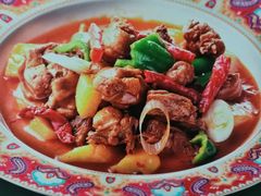 沙湾大盘鸡-塔哈尔·新疆盛宴(城西银泰店)