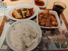 -老乡鸡(上海白玉兰广场店)