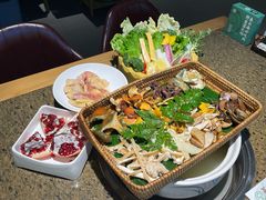 -菌歌野生菌火锅(海埂大坝店)