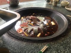 -忆乡情铁锅炖鱼饭店(延庆店)