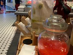 -成都你六姐·牛肉冒菜(城市集市合生汇店)