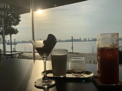 -游心咖啡(青山滨江店)