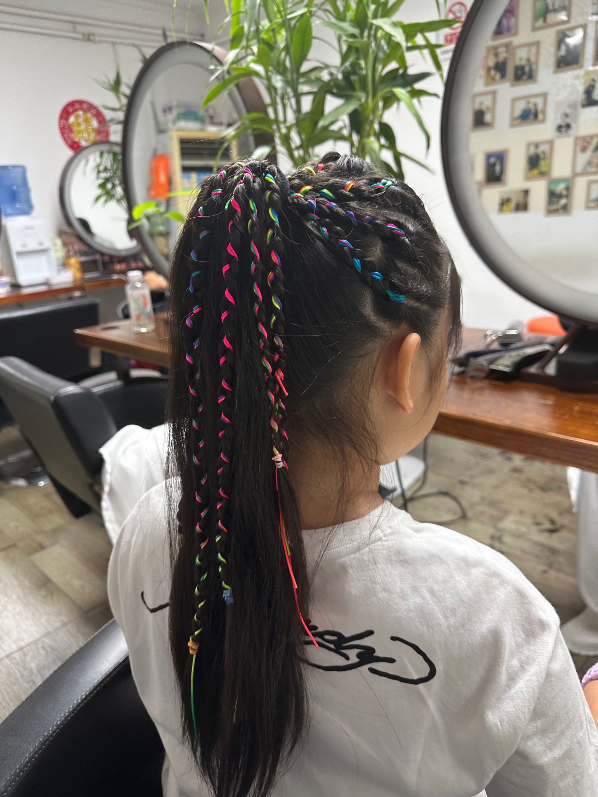 今日美美哒小小女孩舒适辫发