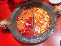 -袁老四重庆老火锅(桐梓坡店)