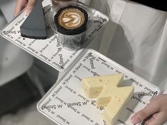 -M Stand(宁波万象城店)