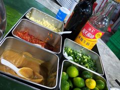 -四川小胡子海鲜(丁村万人海鲜广场店)