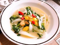 -太二酸菜鱼(菱角湖万达店)