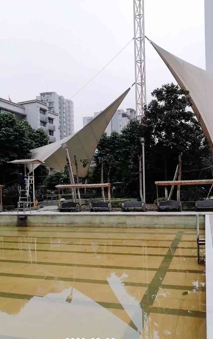 1月25日打分当腊八节遇到大寒,来渝南大道上的东方宾馆温泉游泳泡温泉