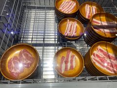-犇放和牛烤肉·烤榴莲自助(苏宁城市奥莱店)