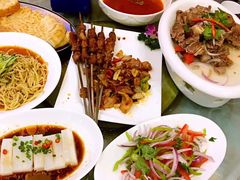 -马尔龙新疆饭店·清真(瑞景店)