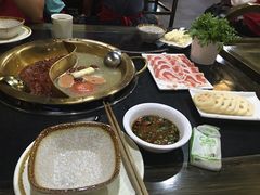 -怡品川宇火锅(宝立方店)