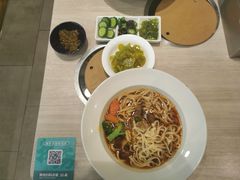 -康师傅私房牛肉面(马泉营奥莱店)
