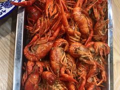 -江城燕子大排档(江汉路步行街店)