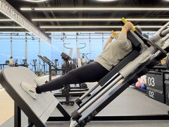 -Z&B Fitness Studio·Gym(前滩L+PLAZA店)