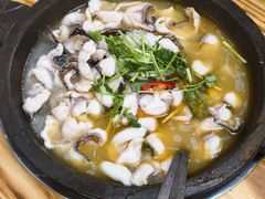 -大鼎石锅鱼(春江里店)
