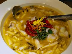 金汤酸菜鱼-吕氏疙瘩汤·海鲜新鲁菜(凯德mall新都心店)
