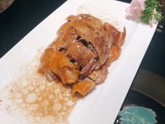 新雅片皮鸭-新雅粤菜馆(南京东路店)