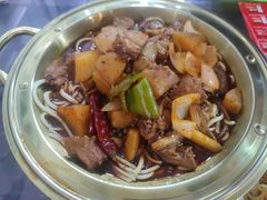 -牛一嘴·兰州牛肉面·大盘鸡(财富中心店)