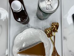-猪盟咖啡店(玖洲道店)