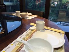 靠窗位-中国厨房/台湾牛肉面