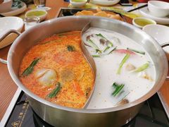 -樾餐厅泰式海鲜火锅(民歌湖店)