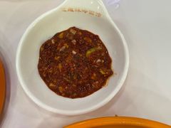 特色辣酱-三姐妹冷面馆(保卫路店)