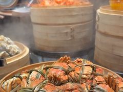 -雍容荟帝王蟹活龙虾展台自助(IFS黑金店)