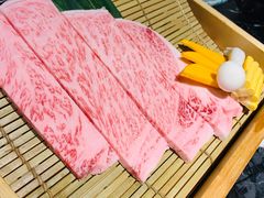 -山川小町·极番烧肉(新地假日广场店)