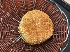 烧饼加肉-万红路羊汤烧饼店(将台路店)