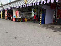 -路路通百辰汽车服务连锁(三合店)