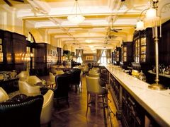 -LONG BAR 廊吧(外滩华尔道夫酒店)