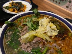 -云阿蛮云南生烫牛肉米线(奉贤路店)