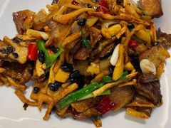 萝卜干腊肉-马凯餐厅(长椿街店)