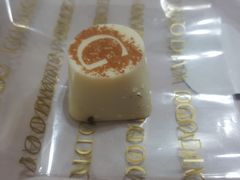 散装榛子蓉巧克力-GODIVA(王府井apm店)