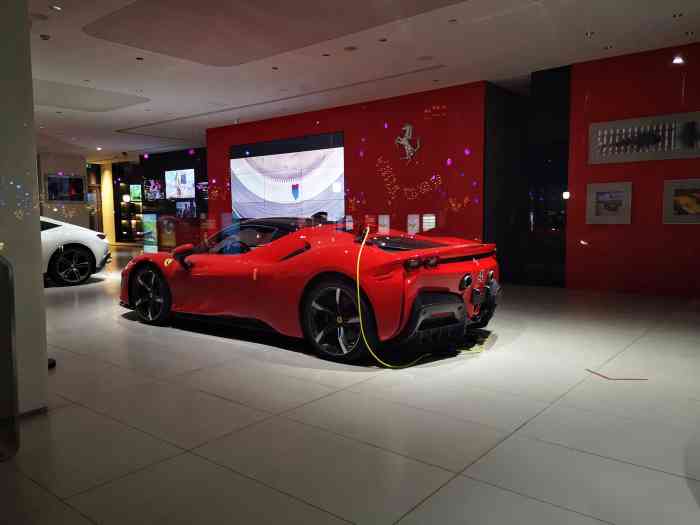 法拉利上海浦西展厅-"719915前不久,享誉全球的意大利豪华超跑.