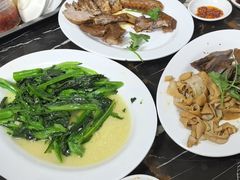-乌文新澄海卤鹅店
