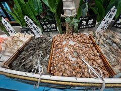 -领鲜活海鲜榴莲自助火锅(东门店)