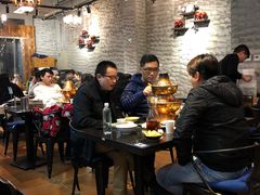 -巴四老城区炭火蛙锅(张江店)